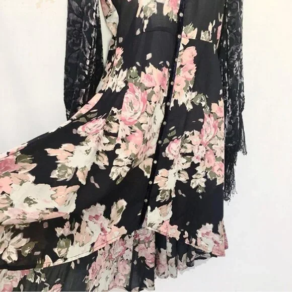 Aratta Medium NWT Floral Black Dress with Lace Sleeves knee length - Picture 8 of 16